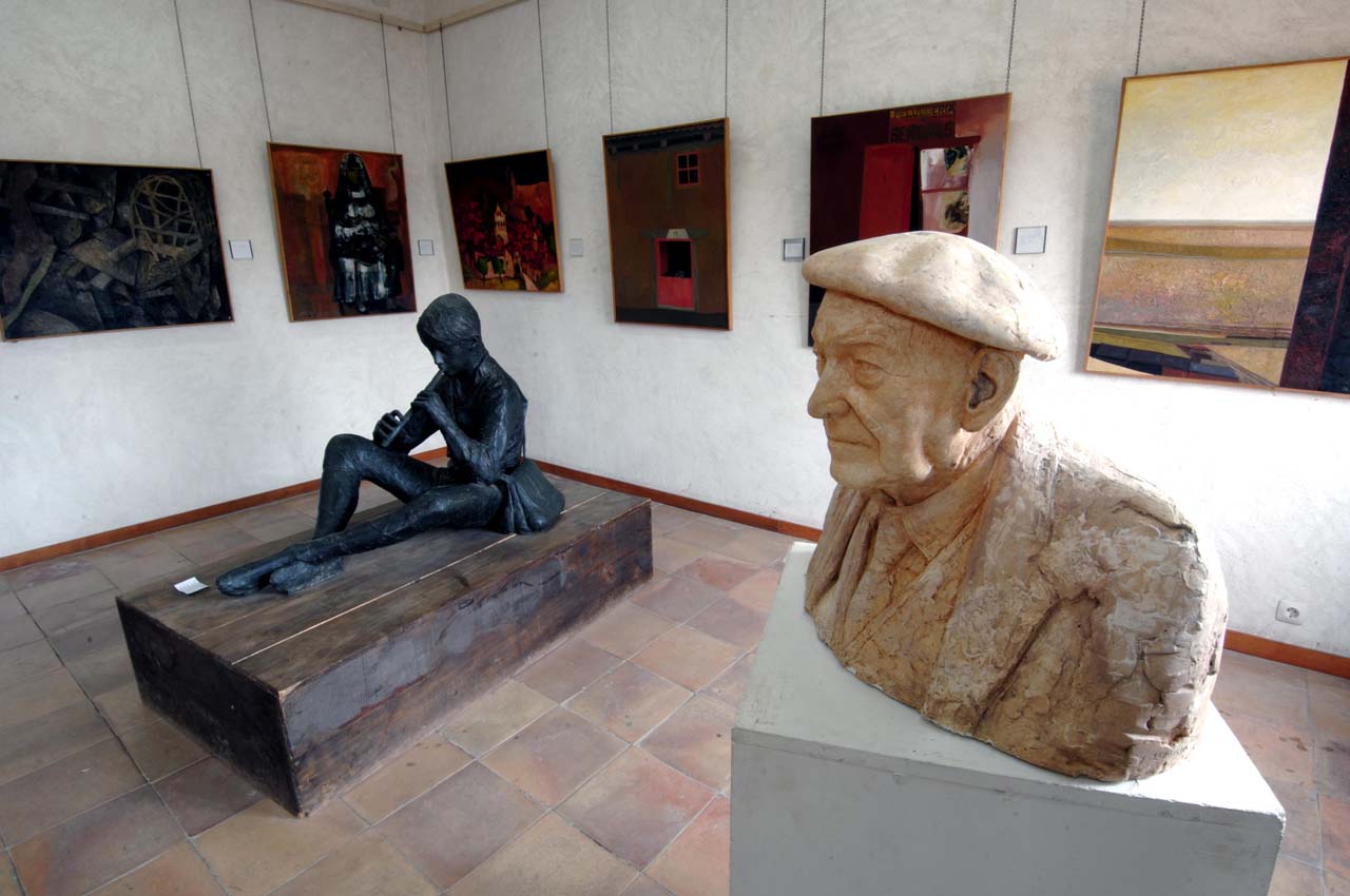 Museo de Arte Contemporáneo Obispo Vellosillo