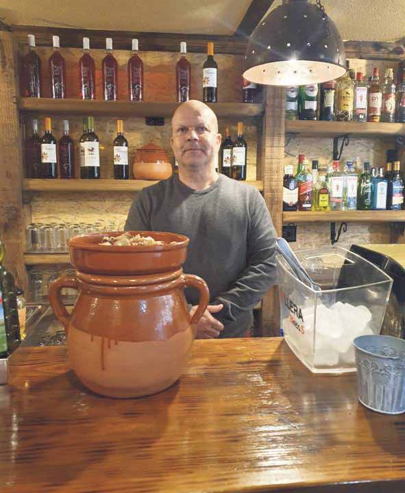 Óscar llegó desde Madrid al Nordeste de Segovia hace cuatro años.