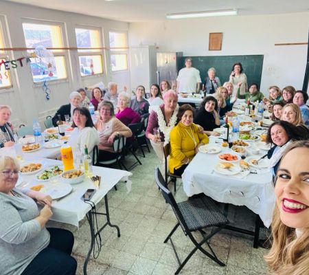 Comida de hermandad en Turrubuelo