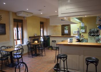 Bar de Aldeanueva de la Serrezuela