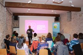 Alumnos y alumnas de la segunda edición del taller de hablar en público en Sepúlveda