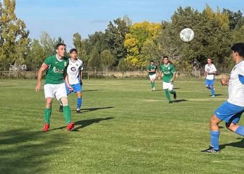 El CD Prádena durante la celebración de uno de sus partidos.