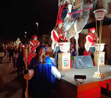 Una de las carrozas de la cabalgata de Boceguillas