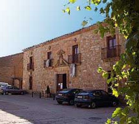 Biblioteca Ayllón