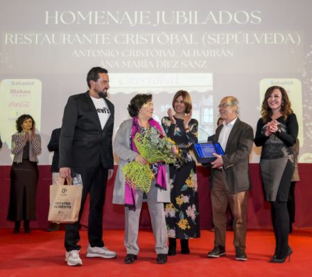 Restaurante Cristóbal (Sepúlveda) – Antonio Cristóbal Albarrán y su mujer Ana María Díez.