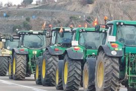 Cabecera de la tractorada el martes 6 de febrero en Cerezo de Abajo.