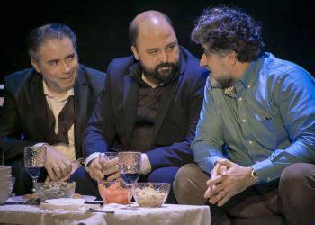 Teatrezzo nos hará disfrutar con la comedia “El nombre”.
