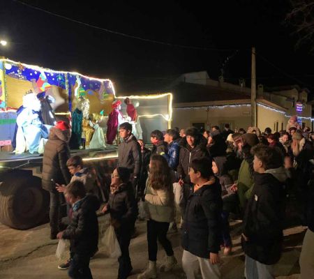 Campo de San Pedro contó con la presencia de un mago tras la cabalgata