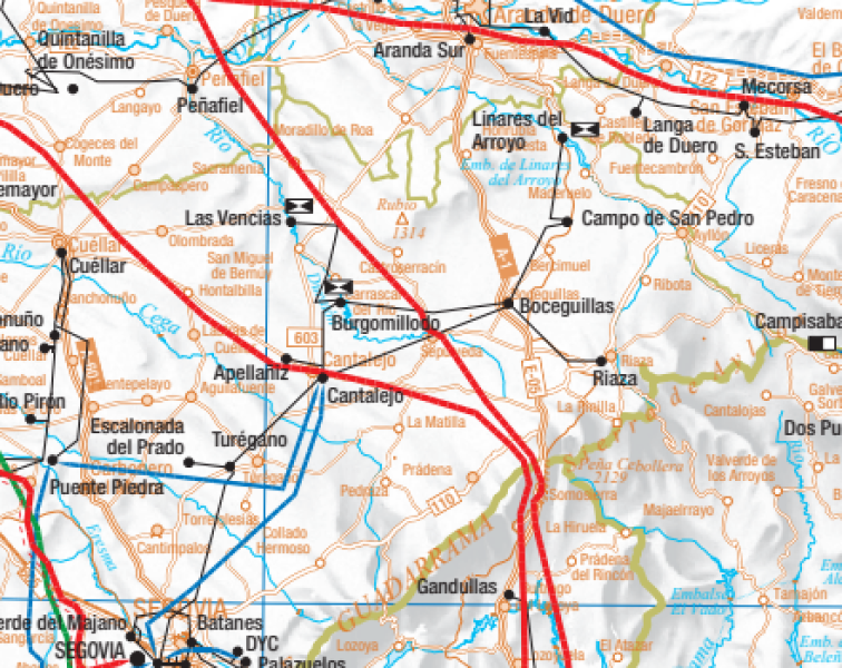 Mapa del sistema eléctrico de la comarca. Líneas rojas: alta tensión, azules: media tensión, negras: baja tensión