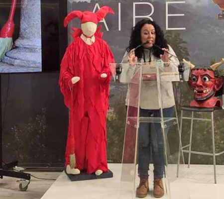 Margarita de Frutos presentando la fiesta El Diablillo de Sepúlveda.