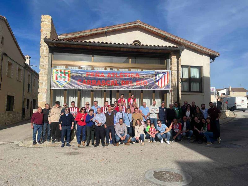 Foto de familia de la jornada del sábado 18 de noviembre en Carrascal del Río.