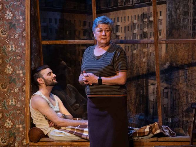 Paraskenia Teatro, representando "Madrid, 19-67".